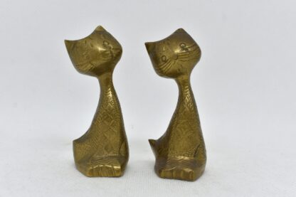 Brass Cat Figurines set of 2, Midcentury Indian small cat statues