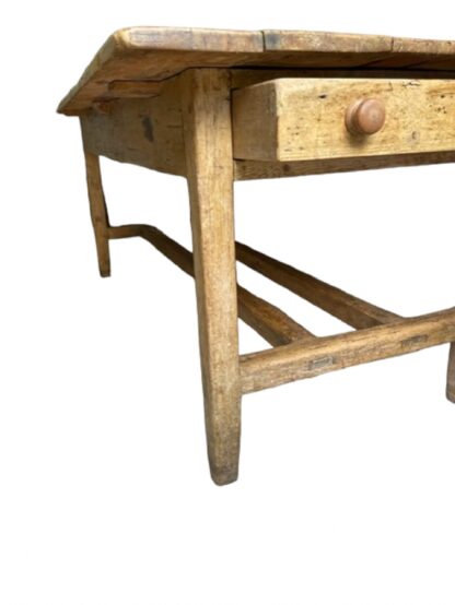 19th Century Irish country house Table - Image 19