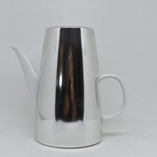 Melita insulated ceramic teapot, Vintage coffee jug cozy, Midcentuary het holding pot, White kettle for tea, Pitcher cover