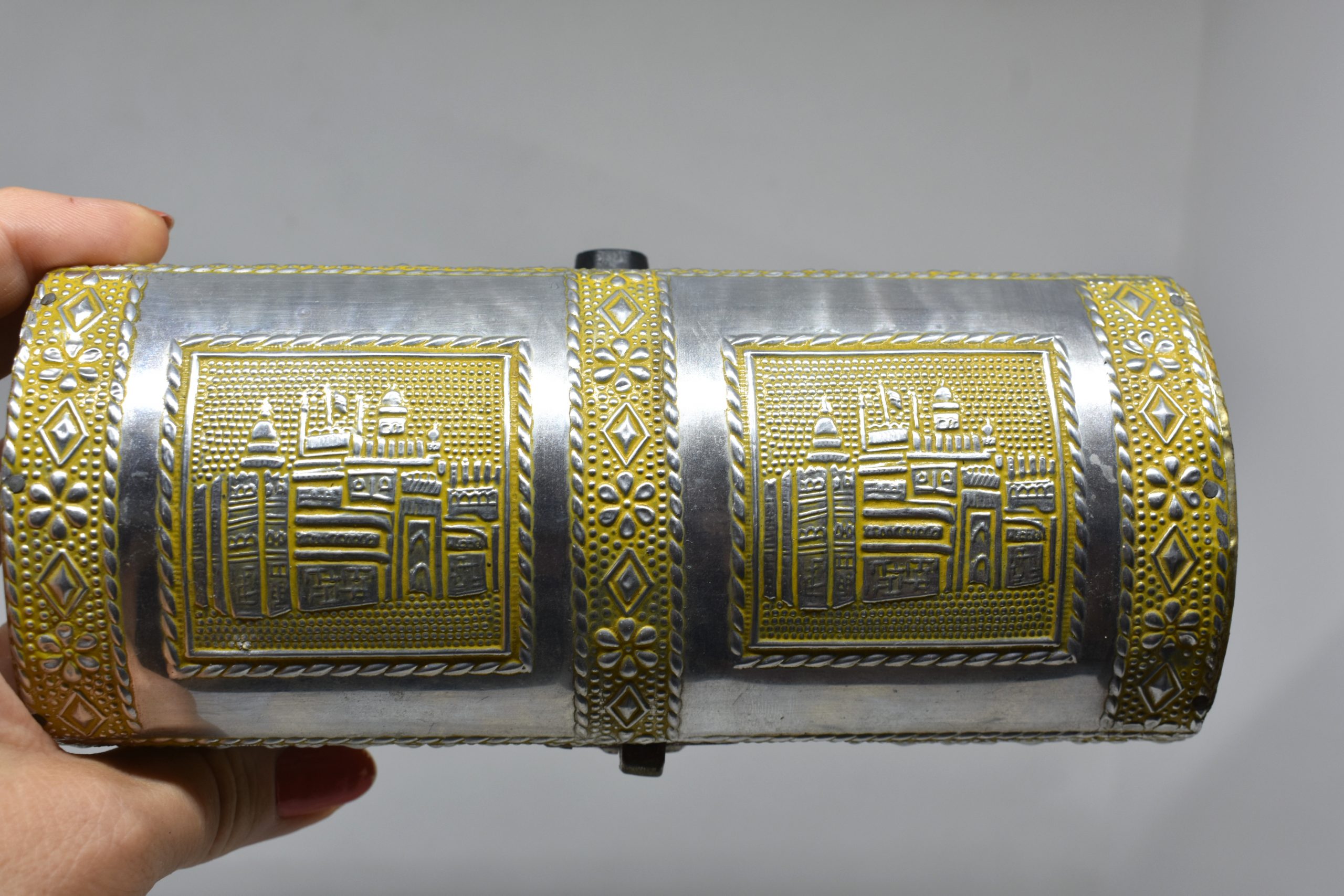 The 50' engraved jewellery box organizer, Silver small lidded metal box, Decorative rectangular organizer, Rings necklace padded container storage