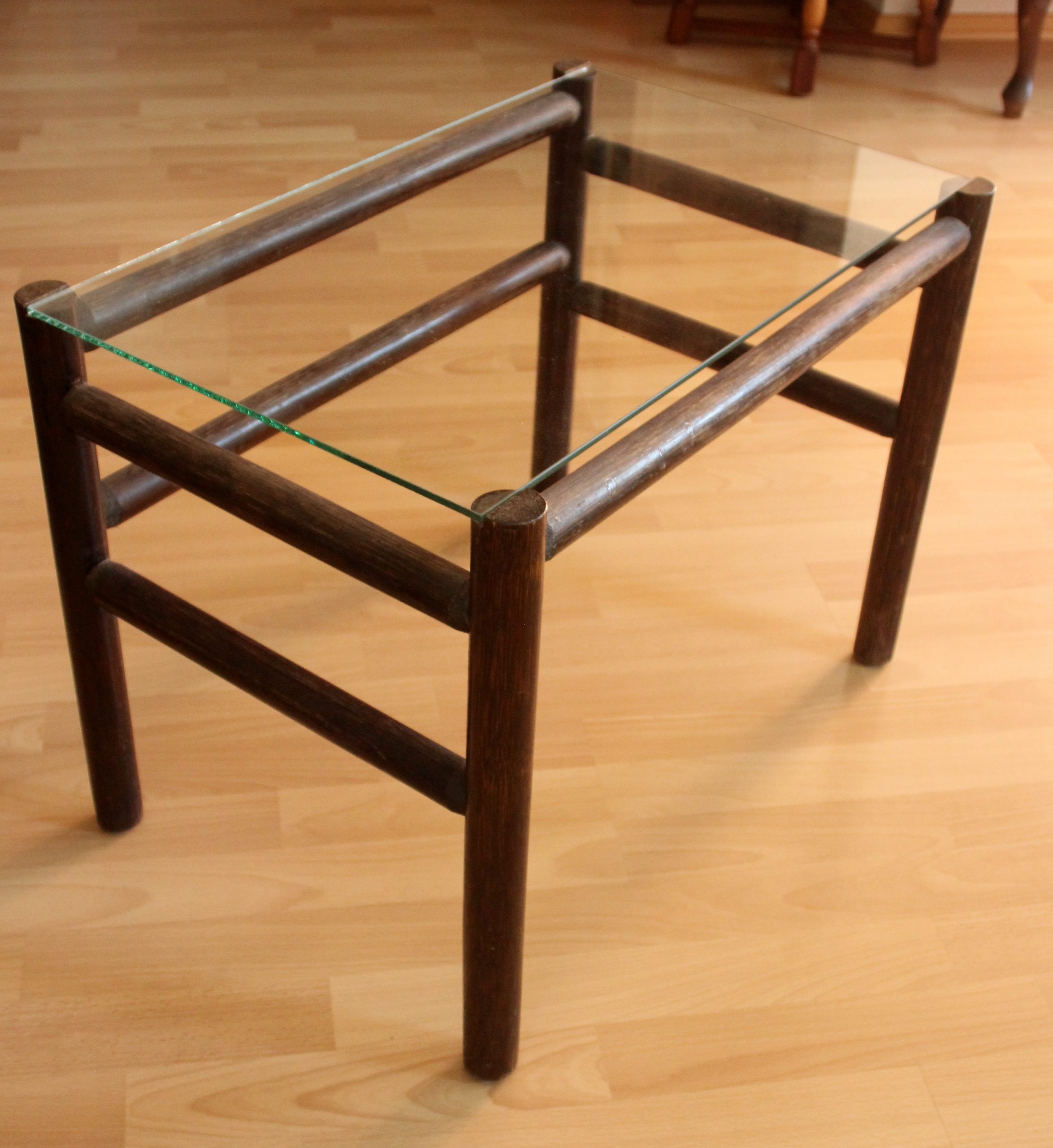 1970s Vintage side table, made of bamboo and glass
