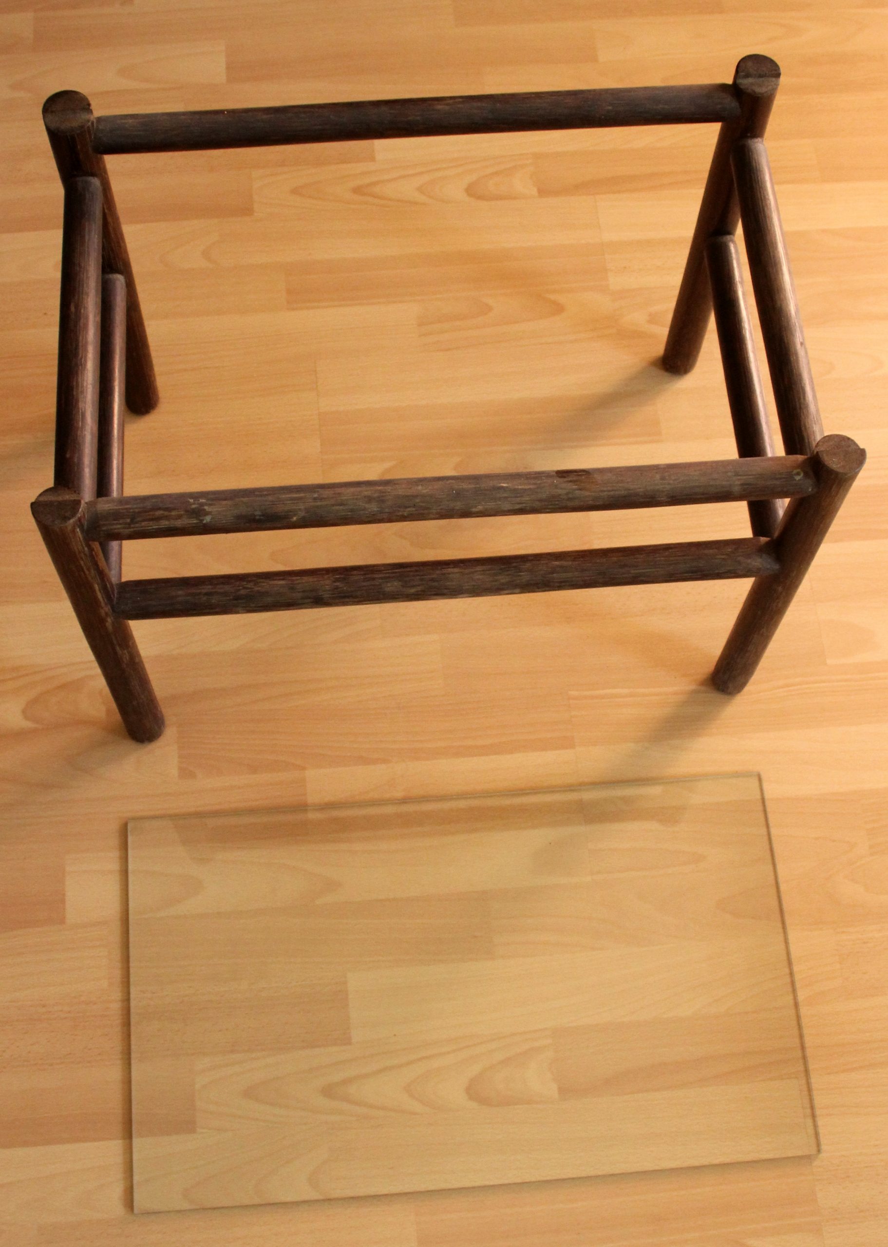 1970s Vintage side table, made of bamboo and glass