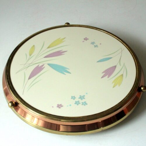 Rotating cake plate on foot, made of ceramic, glass with copper design, comes direct from the 1940s, vintage