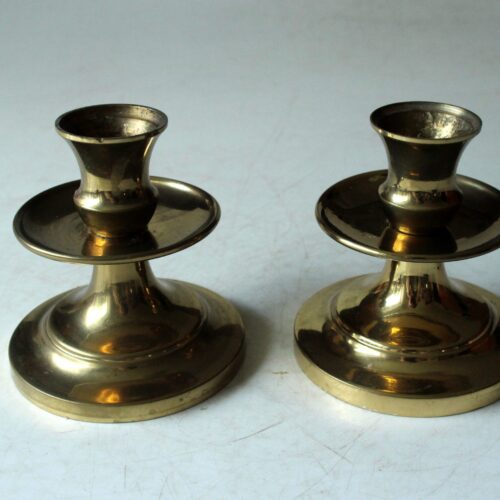 2 brass candle holders, candle sticks as a set, vintage from the 1970s