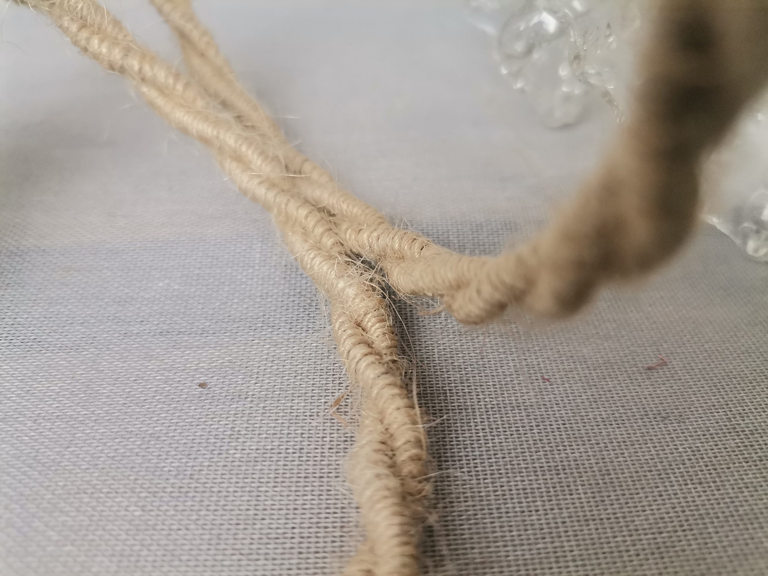 Small Scandinavian farmhouse style crystal flower glass hanging lamp
