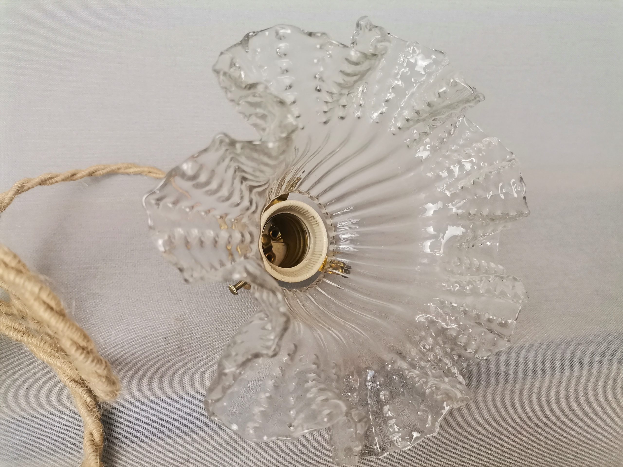 Small Scandinavian farmhouse style crystal flower glass hanging lamp