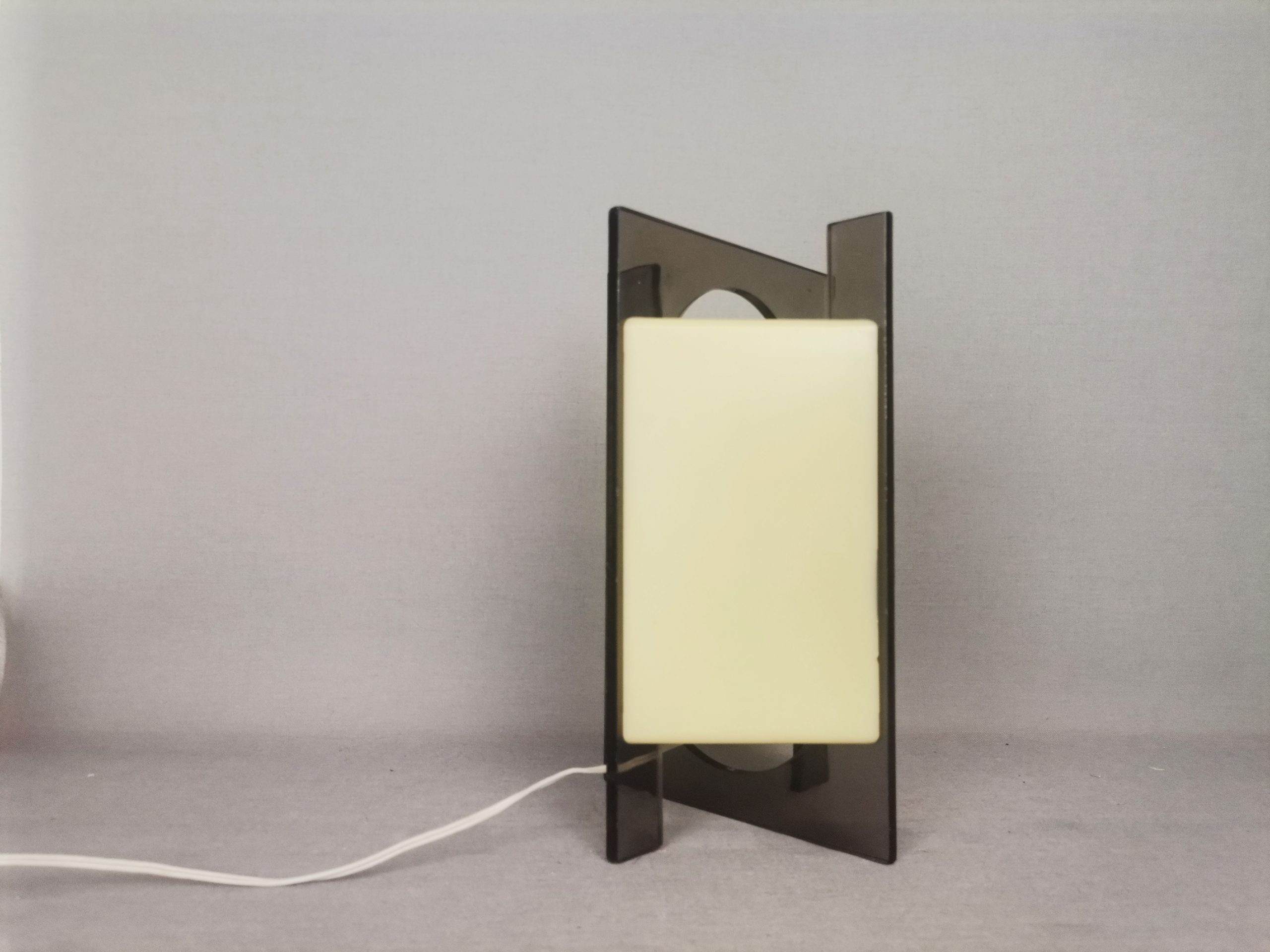 Dutch vintage Acrylic accent table lamp modernist 60s mid century modern