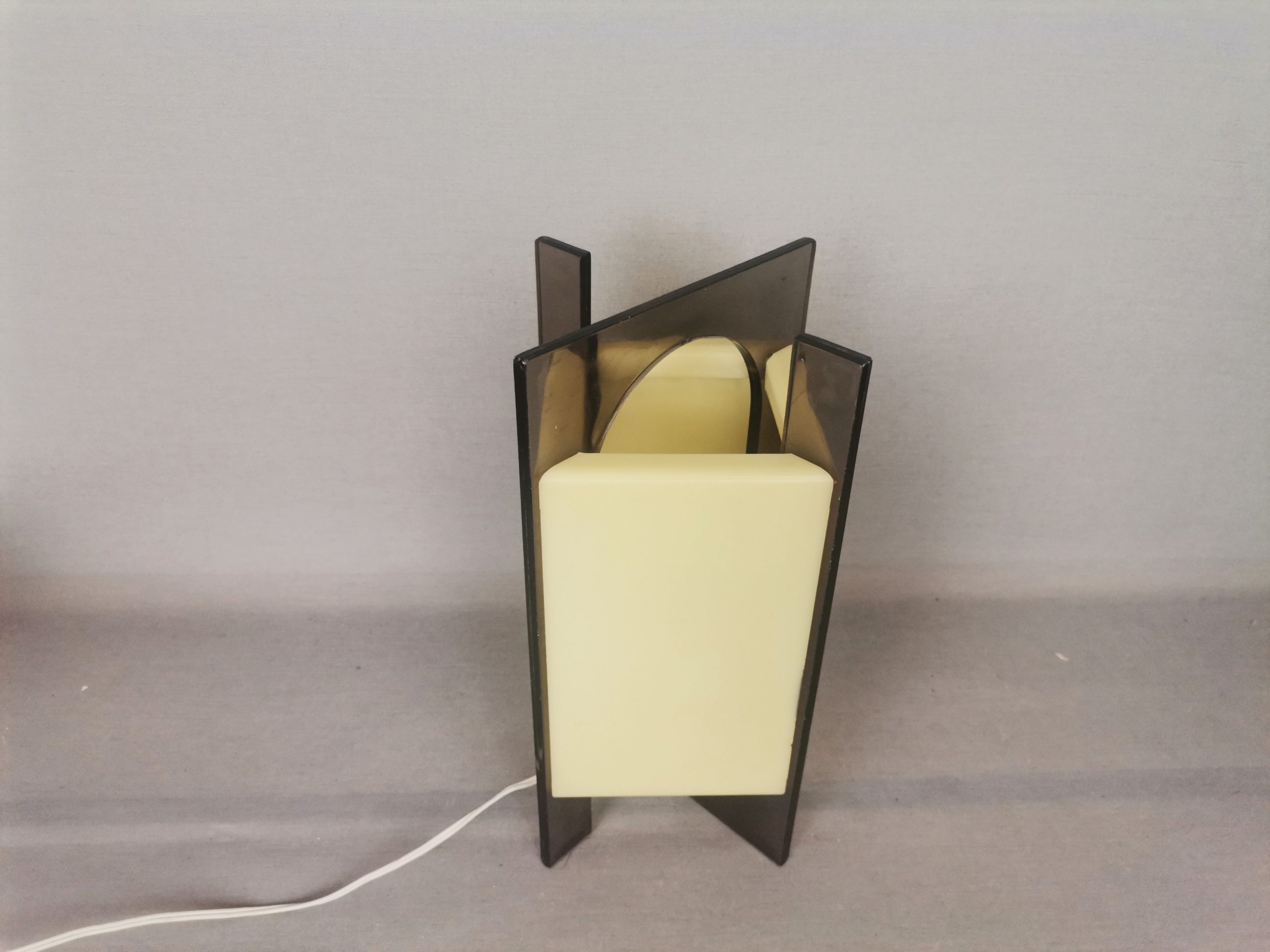 Dutch vintage Acrylic accent table lamp modernist 60s mid century modern
