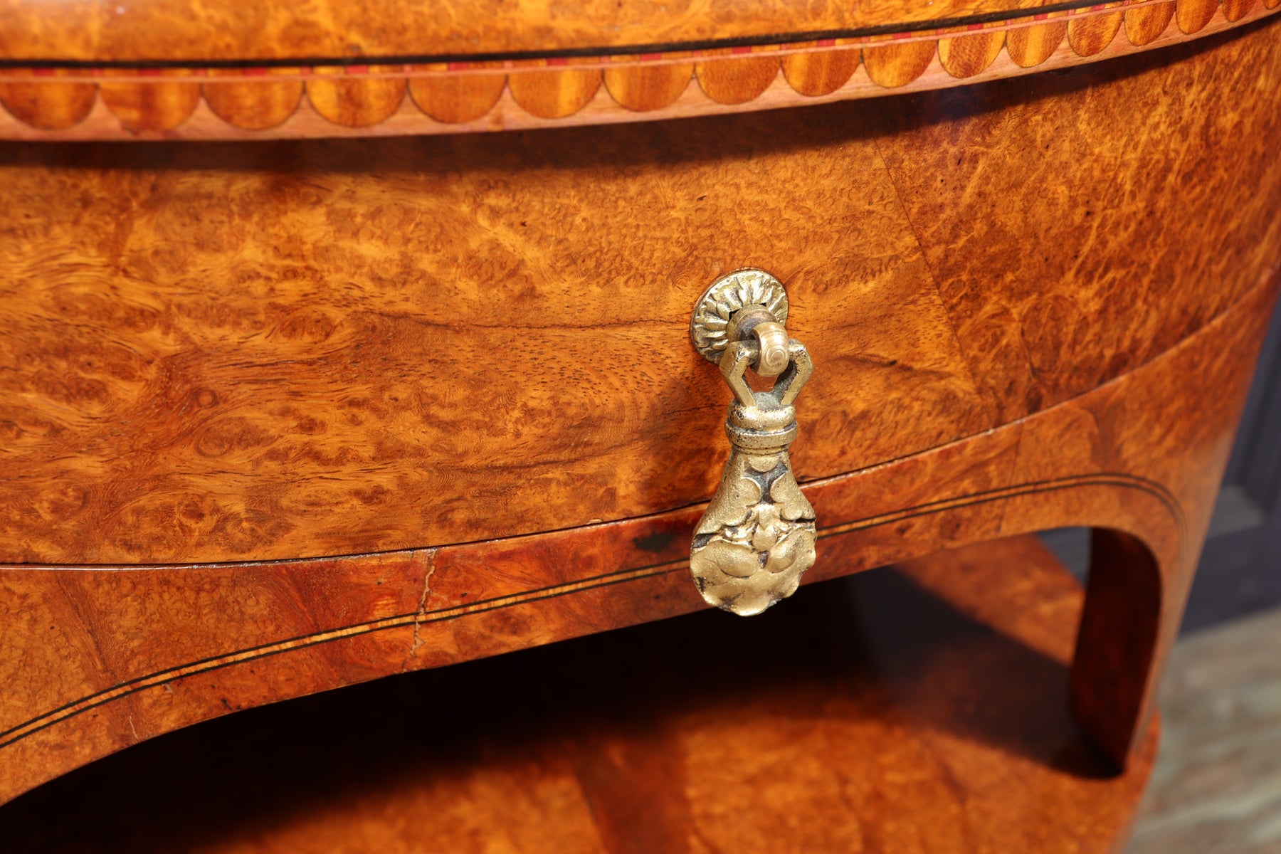 Ornate Art Nouveau Bedside Cabinets In Amboyna C1900