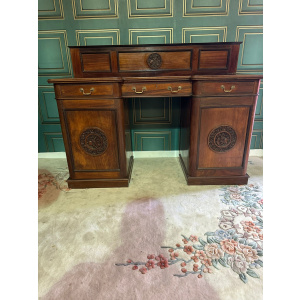 Victorian mahogany breakfront twin pedestal chiffonier