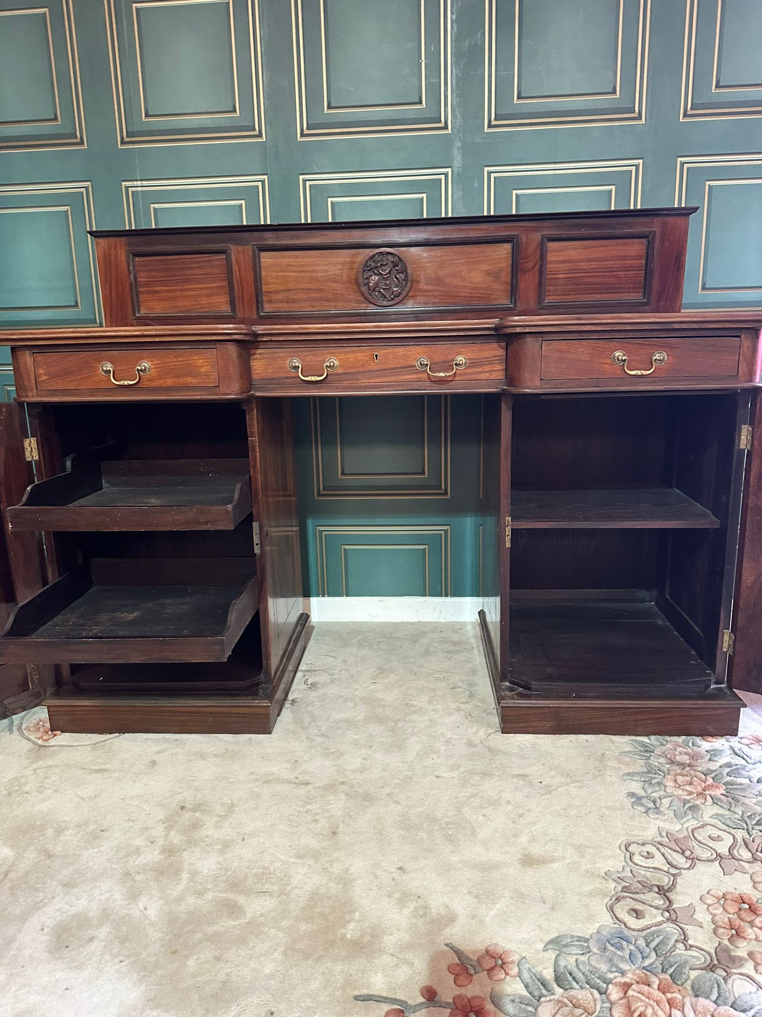 Victorian mahogany breakfront twin pedestal chiffonier