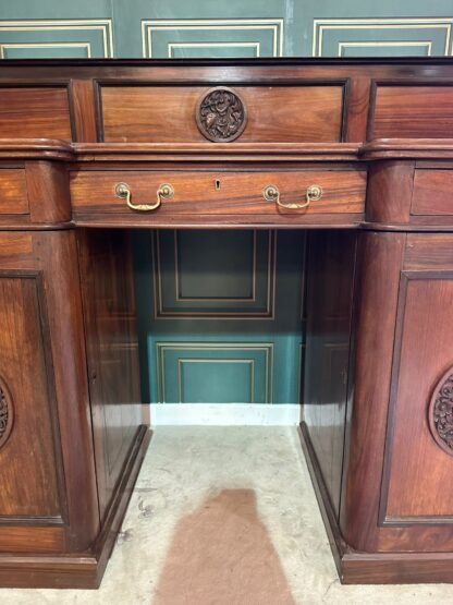 Victorian mahogany breakfront twin pedestal chiffonier - Image 11