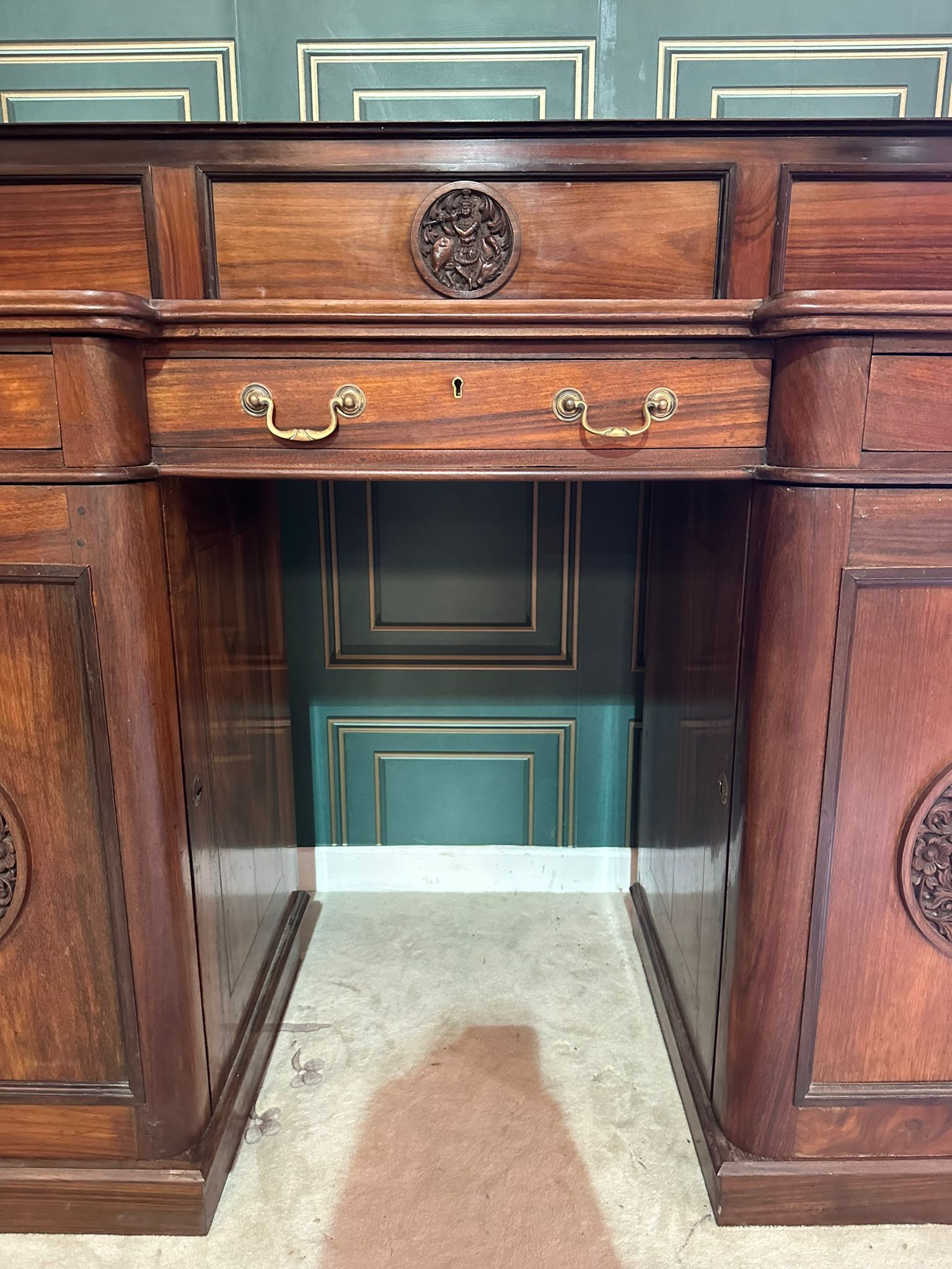 Victorian mahogany breakfront twin pedestal chiffonier