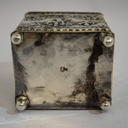 Attractive Silver Tea Caddy - Image 8