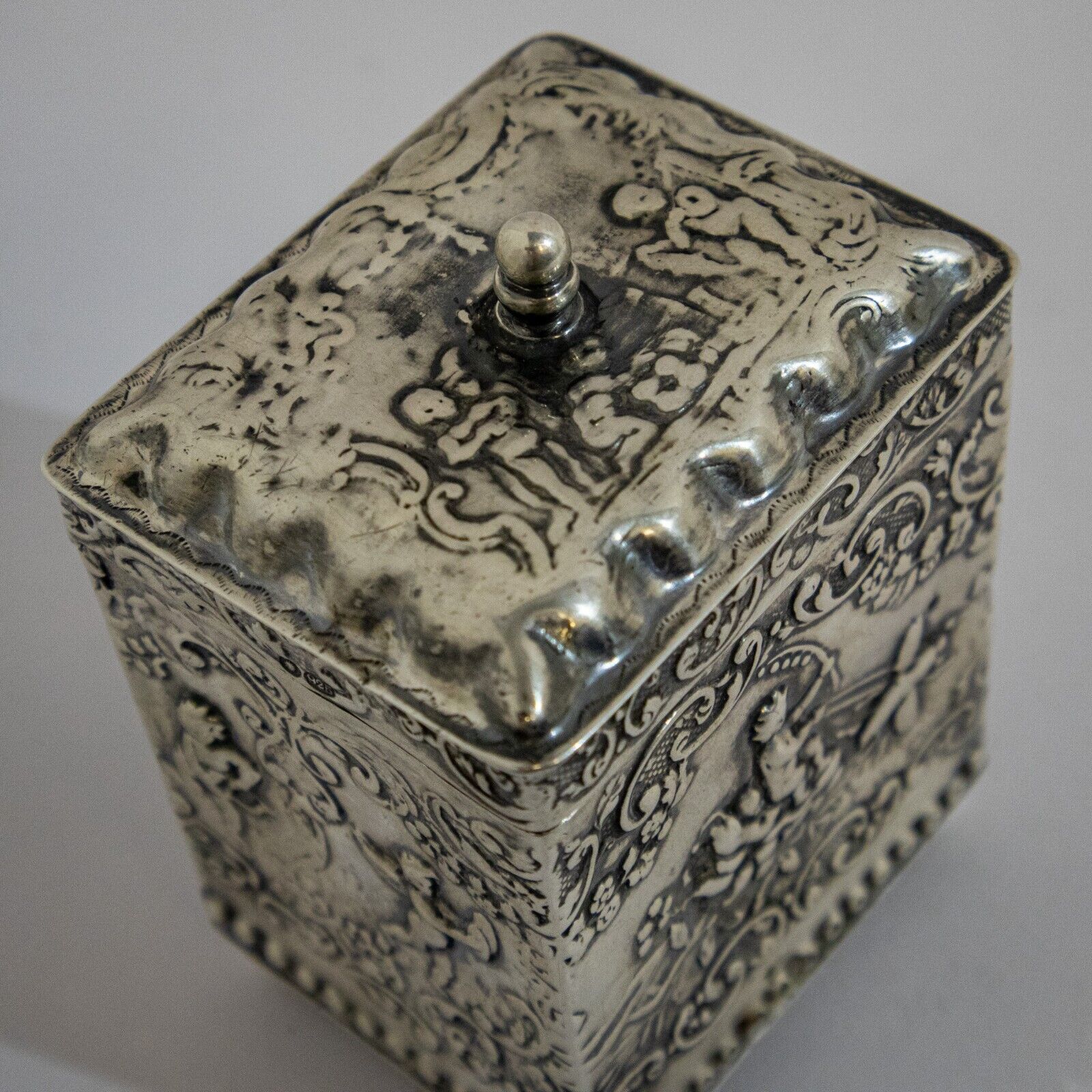 Attractive Silver Tea Caddy