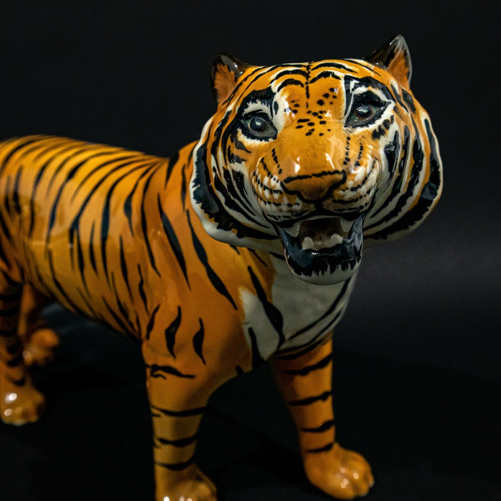 Beswick Tiger & Tigress