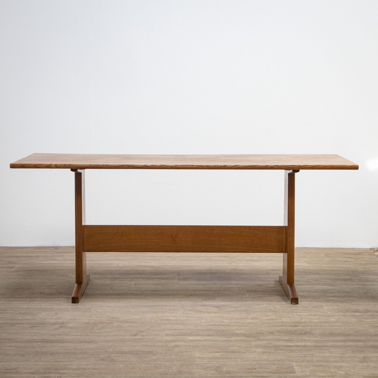 Dining Table & 6 Arts & Crafts Clissett-Style Chairs