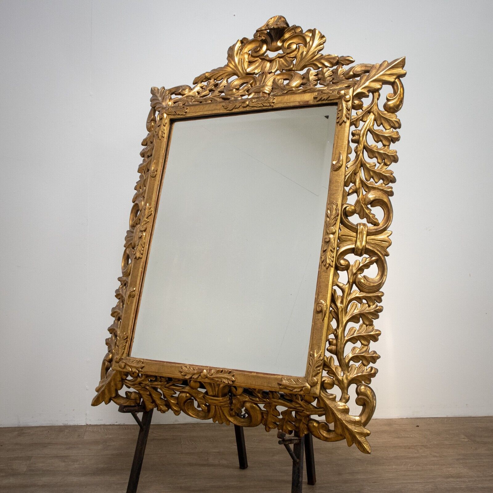 French Carved Gilt Wood Mirror