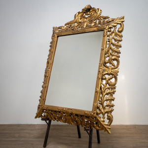 French Carved Gilt Wood Mirror