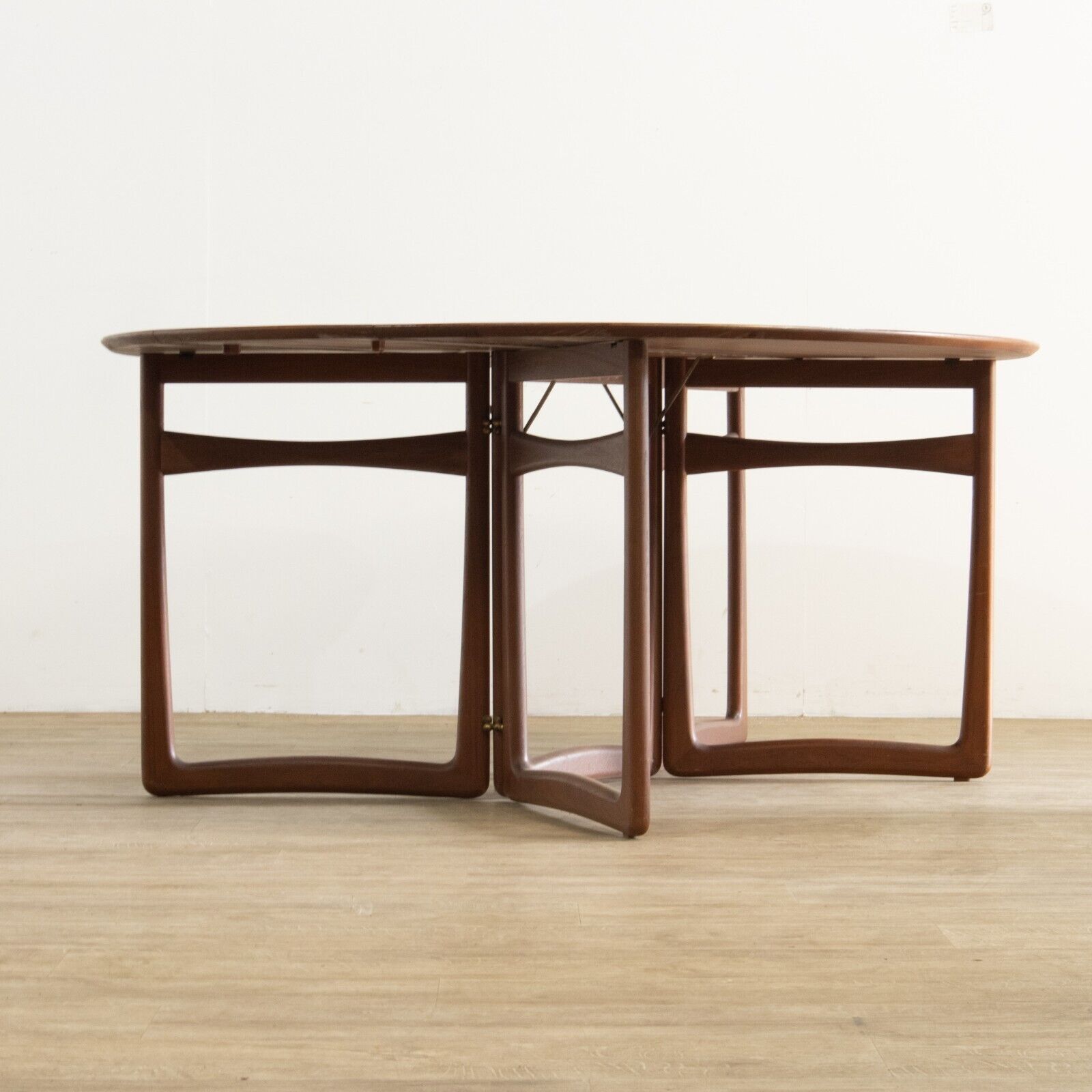 Interesting Mid Century Drop Leaf Dining Table