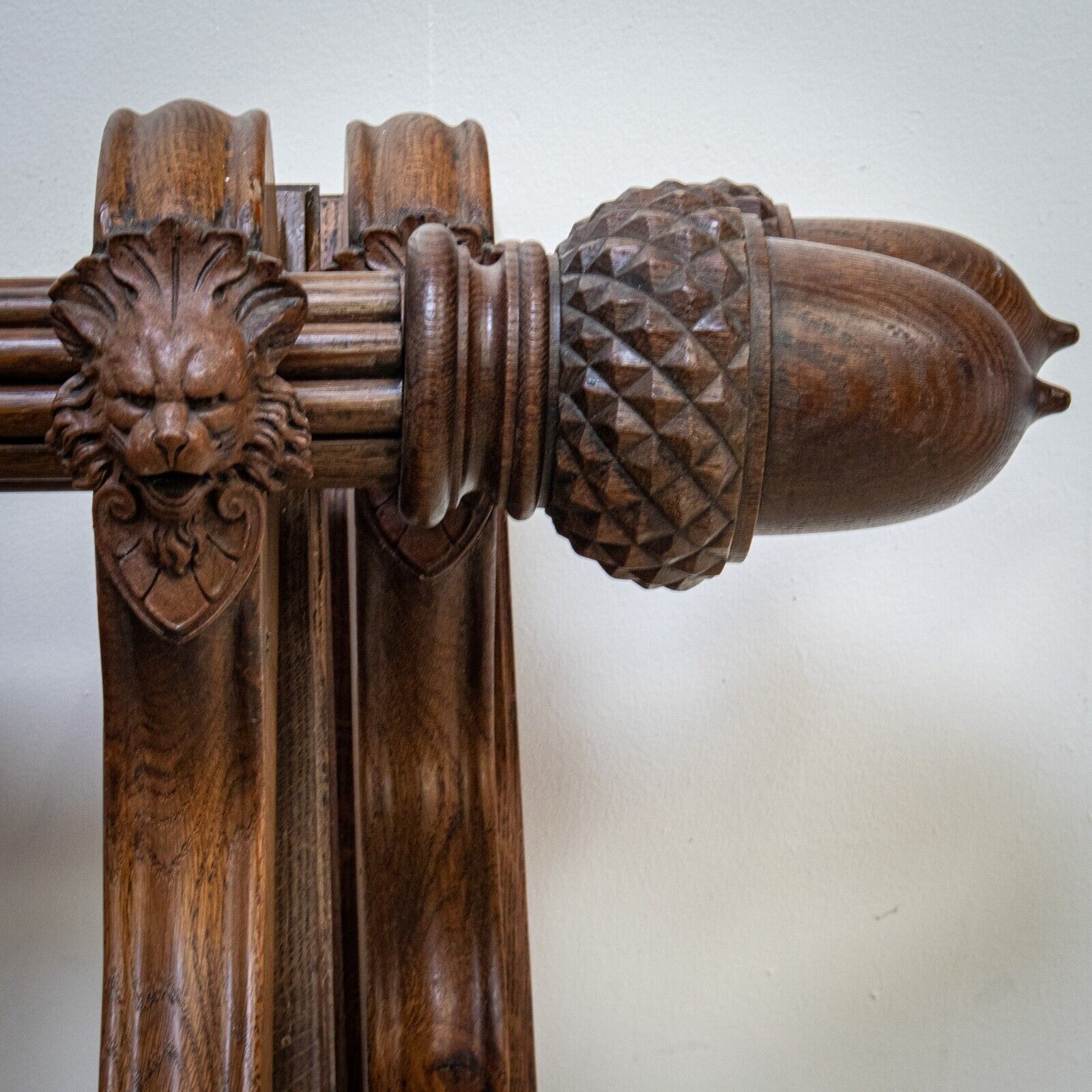 Set of 2 Oak Curtain Poles with Acorn Finials