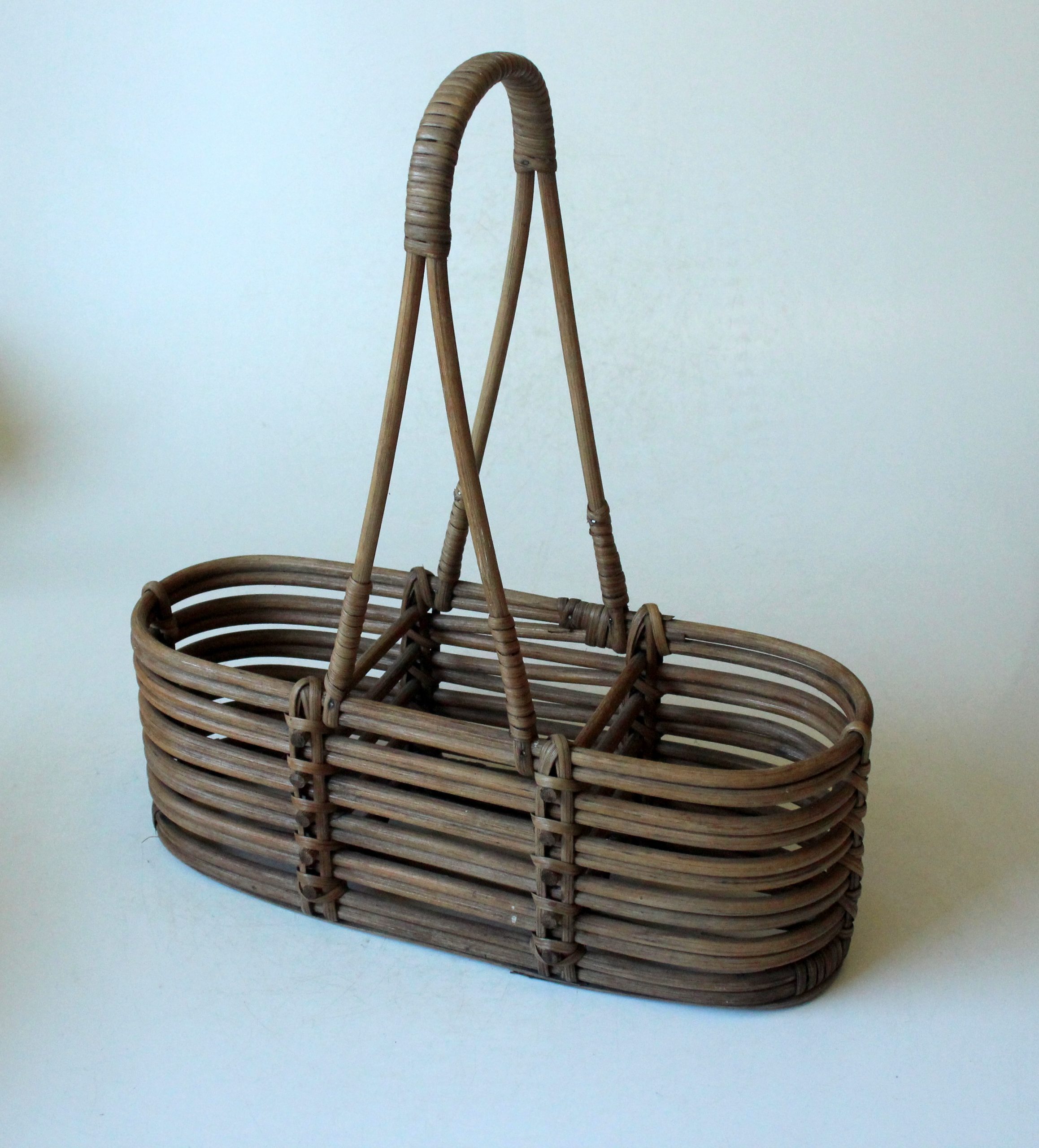 1970s Vintage - Handmade braided wine bottle holder, made of wicker, rattan and bamboo