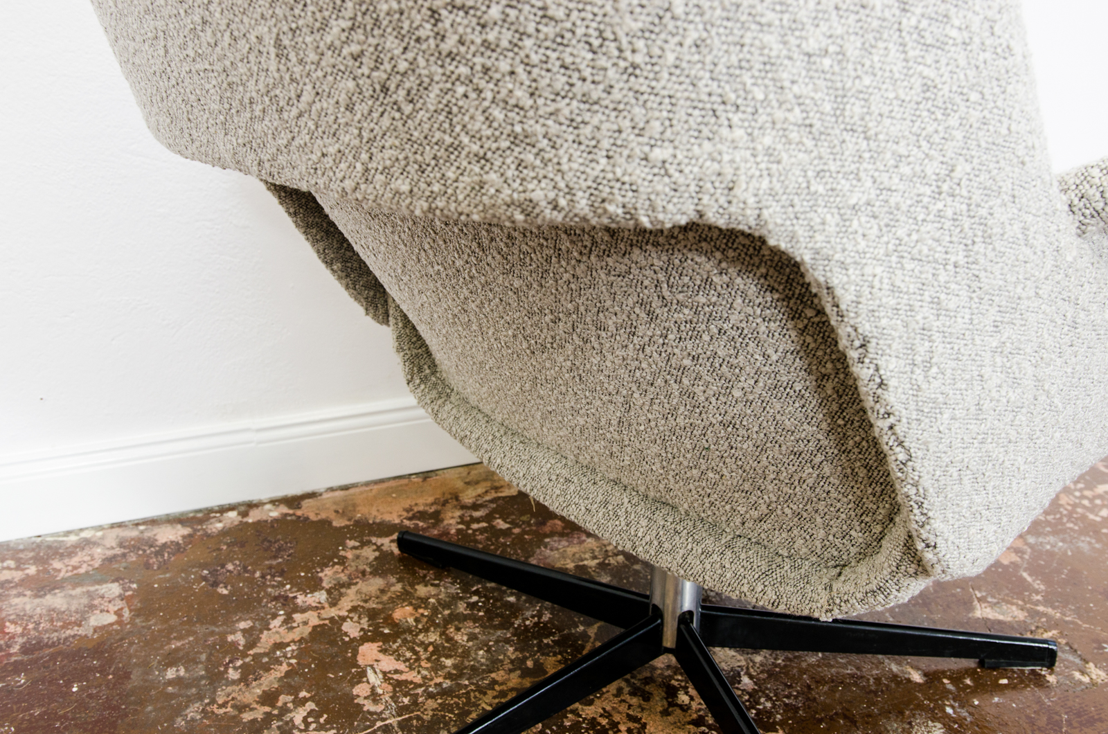 Swivel Chair "B7041" by Radomsko In Bouclé, Poland, 1970's