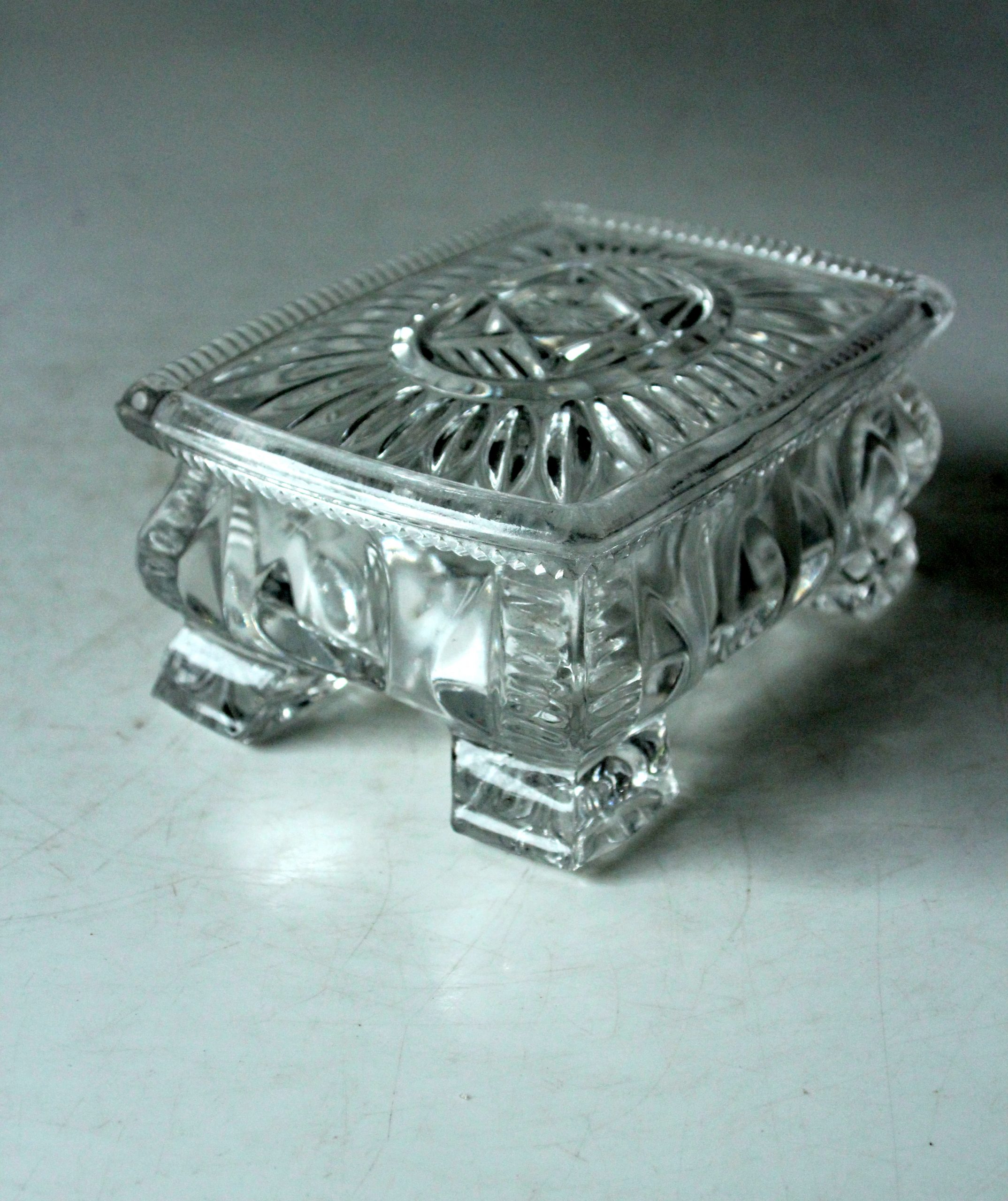 Art Deco cut crystal glass cigarette box with lid, jewelry box, comes direct from the 1930s