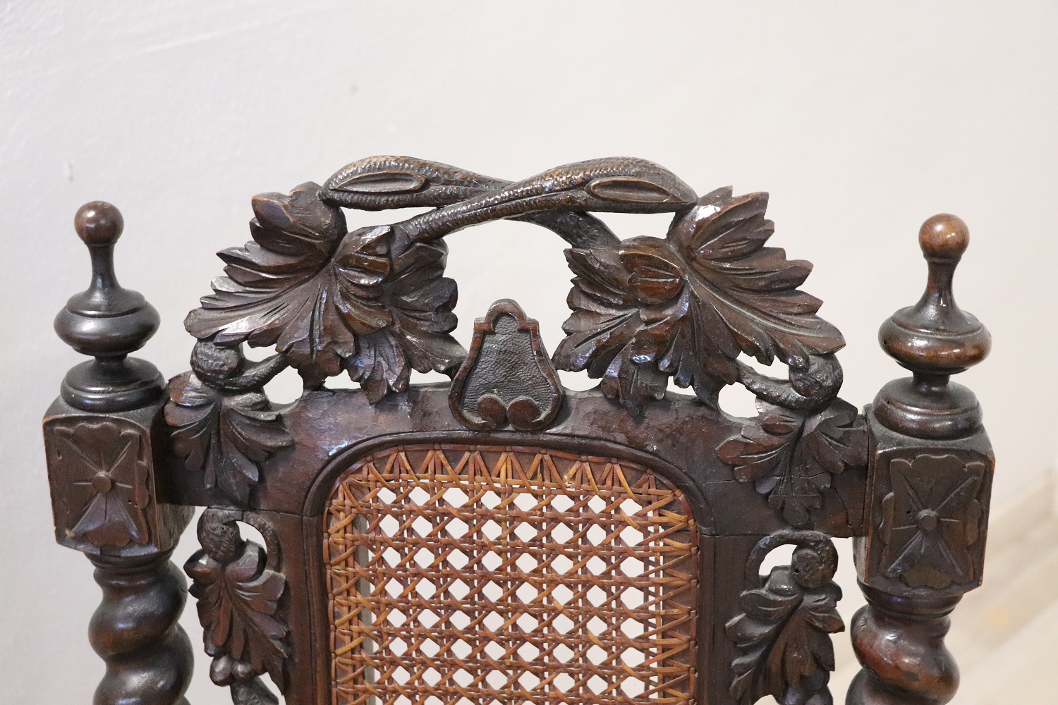 Late 19th Century Carved Walnut Chairs with Vienna Straw, Set of 4