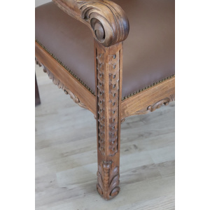 Late 19th Century Carved Walnut Throne Chairs, Set of 2