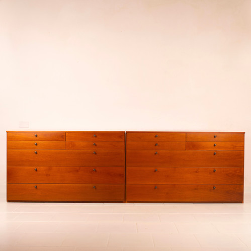 Chest of drawers "1080" by Luca Meda for Molteni