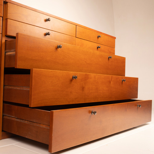 Chest of drawers "1080" by Luca Meda for Molteni