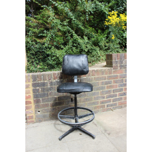 Tan Sad 1960’s Vintage Industrial Swivel Chair