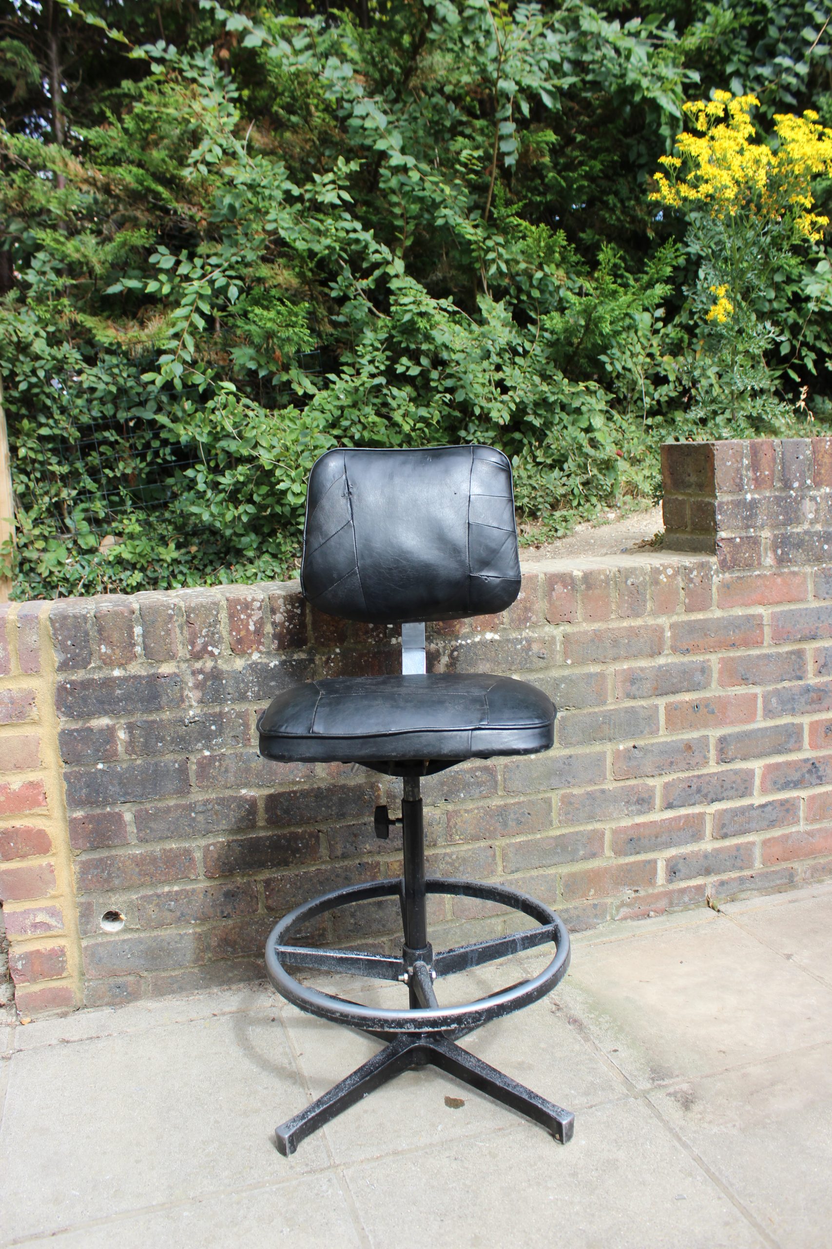 Tan Sad 1960’s Vintage Industrial Swivel Chair