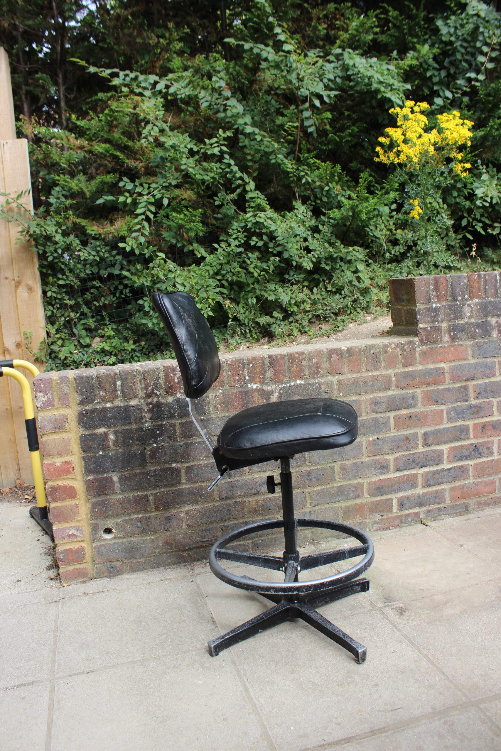 Tan Sad 1960’s Vintage Industrial Swivel Chair