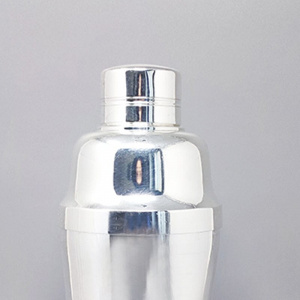 1960s Stunning Cocktail Shaker in Inox. Made in France