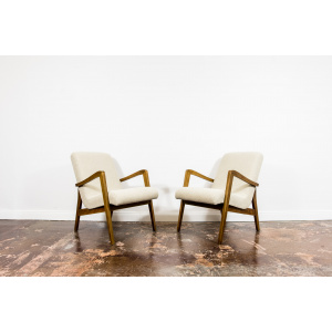 Pair Of Type 300 138 Armchairs From Bystrzyckie Fabryki Mebli, 1960s