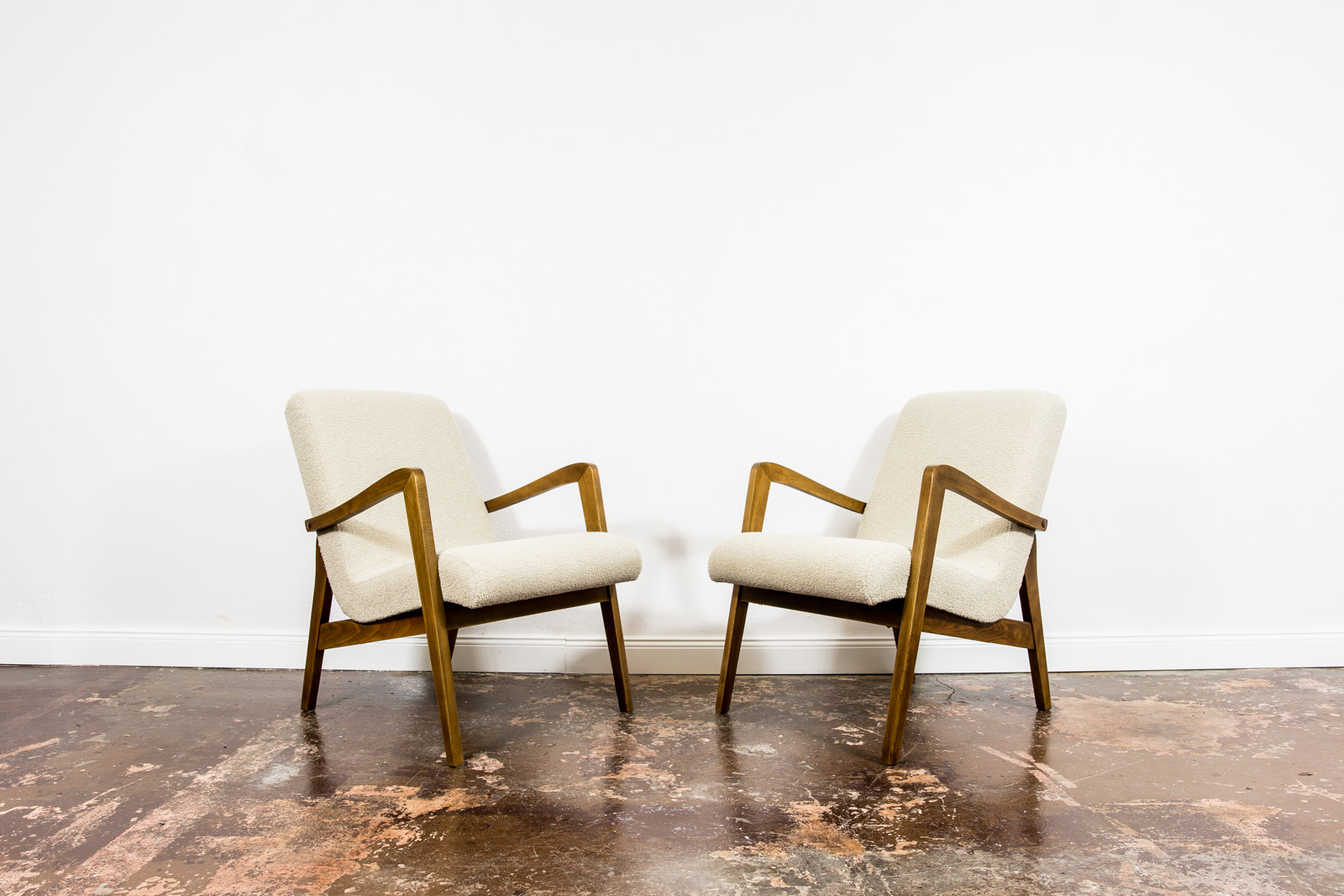 Pair Of Type 300 138 Armchairs From Bystrzyckie Fabryki Mebli, 1960s