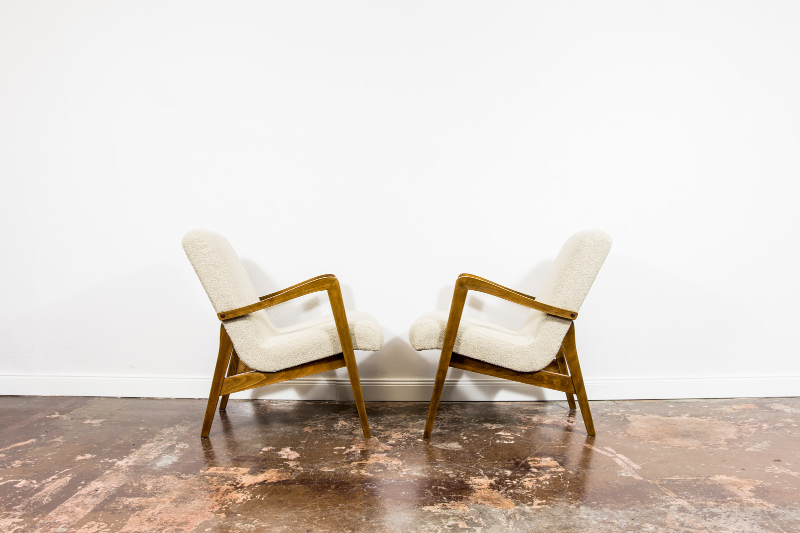 Pair Of Type 300 138 Armchairs From Bystrzyckie Fabryki Mebli, 1960s