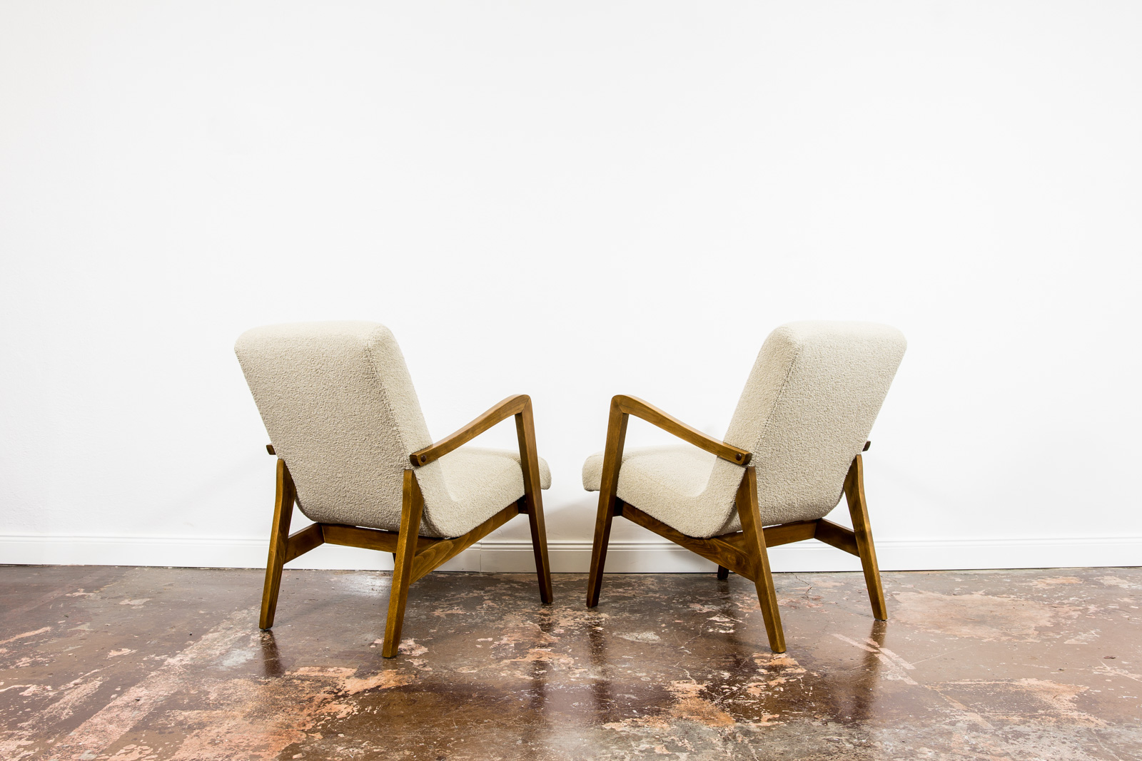 Pair Of Type 300 138 Armchairs From Bystrzyckie Fabryki Mebli, 1960s