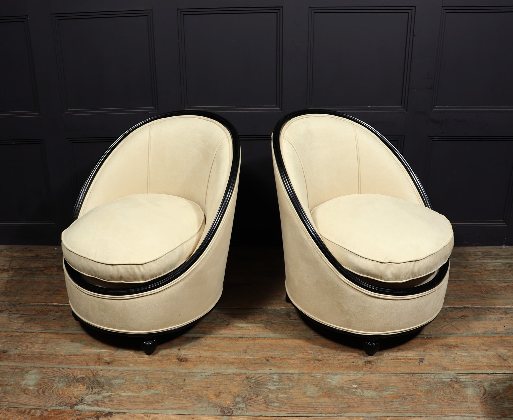 Exceptional Art Deco Salon Chairs Manner Of Ruhlman C1925