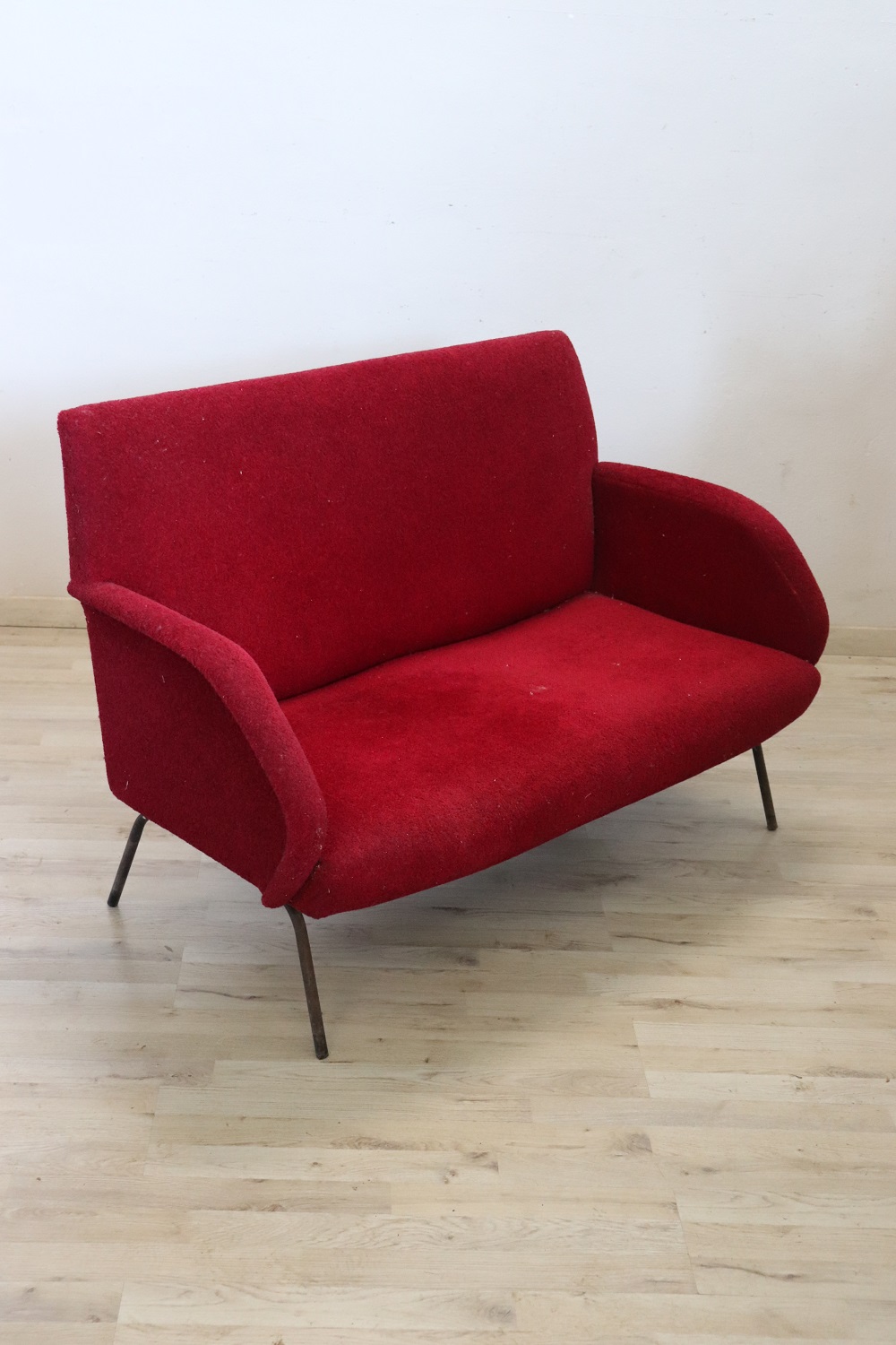 Vintage Italian Red Sofa, 1950s
