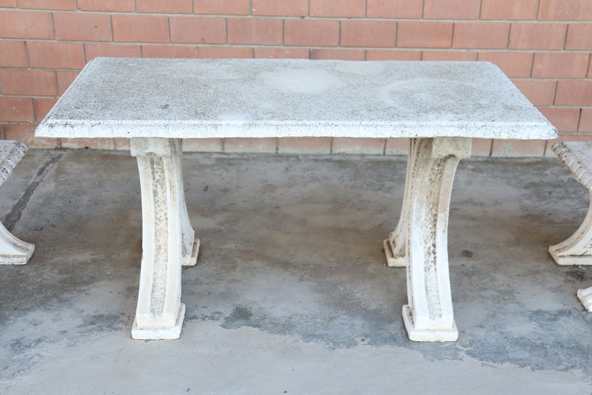 Early 20th Century Garden Table and Stools