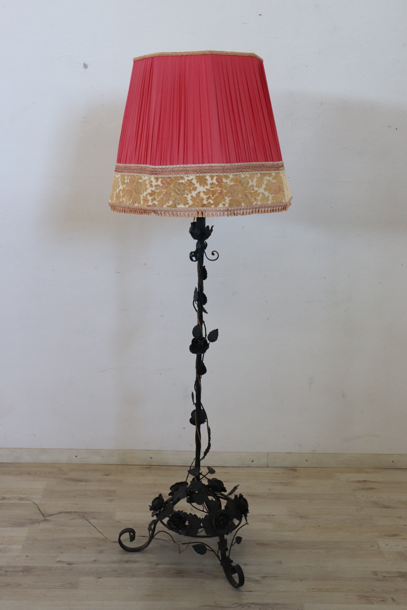 Early 20th Century Art Nouveau Iron Floor Lamp