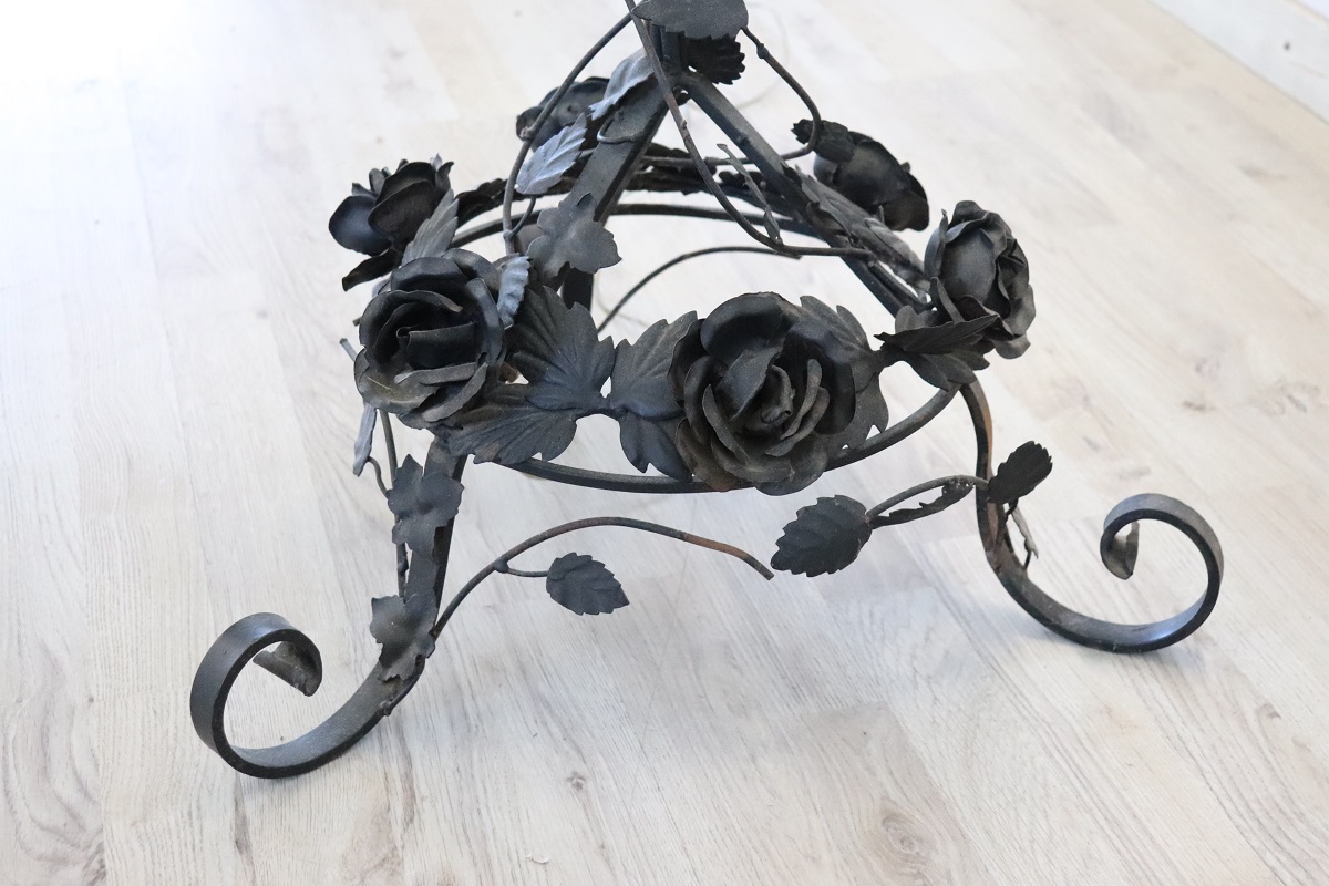 Early 20th Century Art Nouveau Iron Floor Lamp