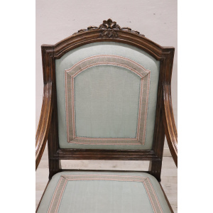 Antique Armchair in Walnut, 18th Century