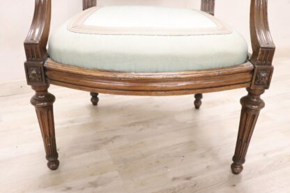 Antique Armchair in Walnut, 18th Century - Image 8