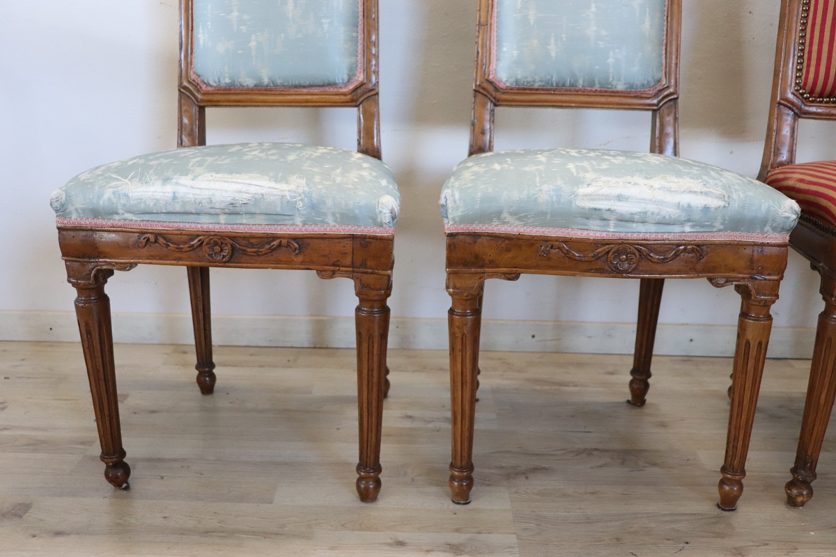 Antique Dining Chairs in Walnut, 18th Century, Set of 4