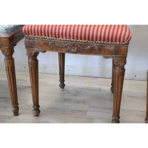 Antique Dining Chairs in Walnut, 18th Century, Set of 4