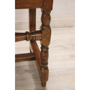 Antique Chair in Walnut, 17th Century